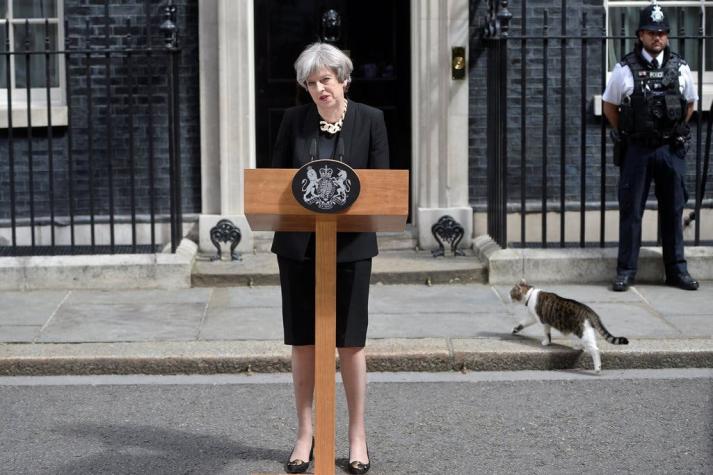 Líder de la oposición británica pide dimisión de Theresa May por recortes a la policía