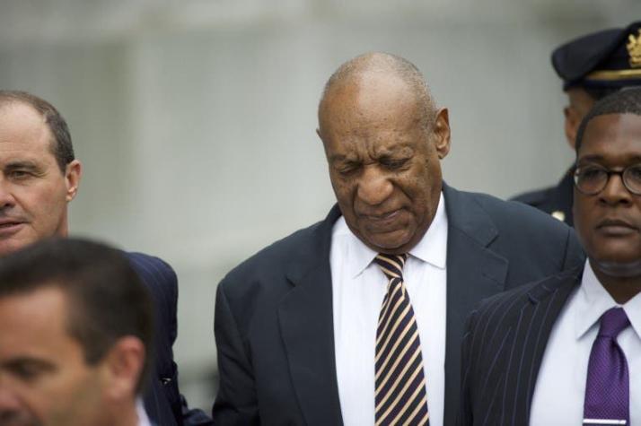 Juicio de Bill Cosby por agresión sexual deja lágrimas en el comienzo de la audiencia