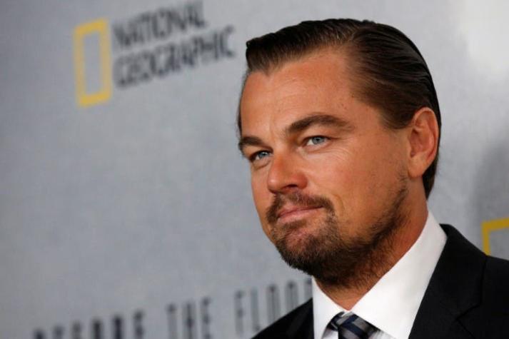 DiCaprio devuelve Oscar de Marlon Brando por investigación de lavado de dinero de Malasia