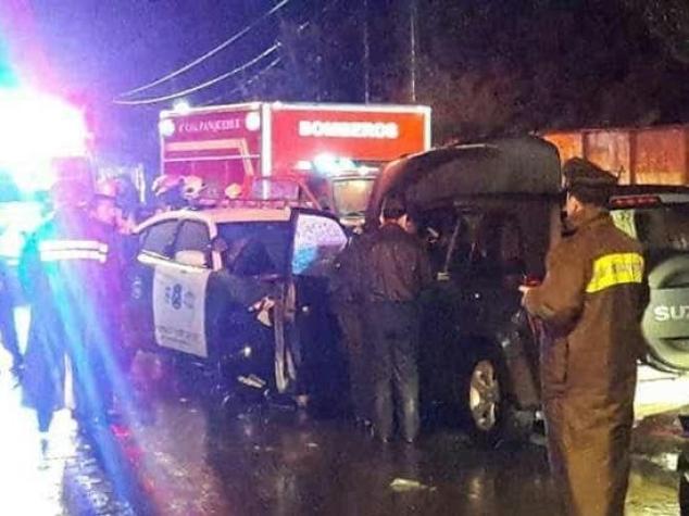 Choque de vehículo particular con uno policial deja dos personas fallecidas