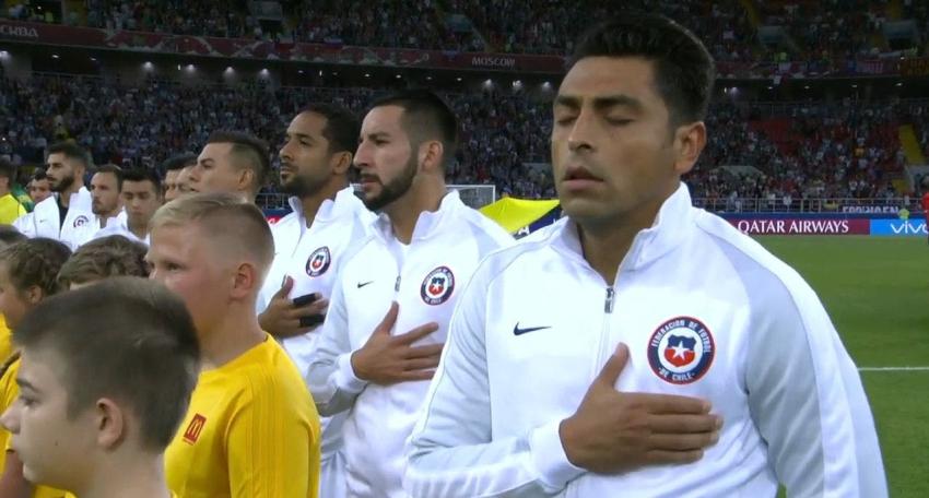 [VIDEO] Así se escuchó el himno de Chile en Moscú en el debut por la Copa Confederaciones