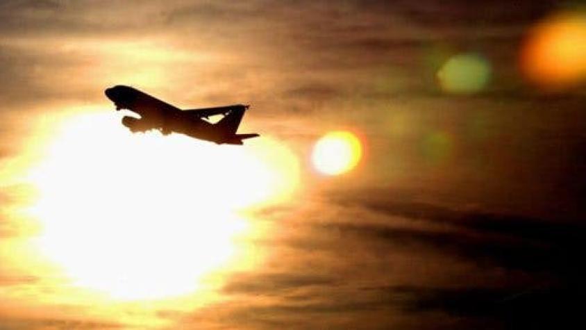 Demasiado caluroso para volar: por qué las altas temperaturas obligaron a cancelar vuelos en Phoenix