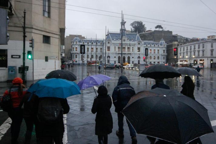 Valparaíso: suspenden actividades para festividad de San Pedro por frente de mal tiempo