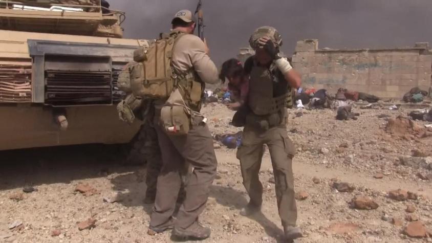 [VIDEO] Ex soldado estadounidense se convirtió en el "héroe" de Mosul
