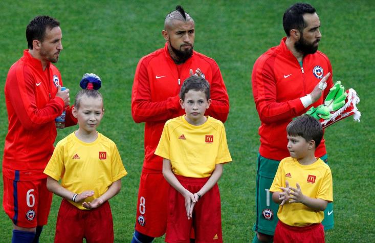 [VIDEO] Así se escuchó el himno de Chile en el Estadio del Spartak antes de enfrentar a Australia
