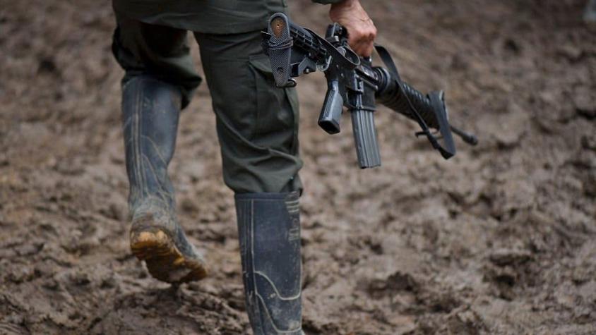 Colombia: las historias de 5 armas de guerra y cómo se cree que llegaron a manos de las FARC