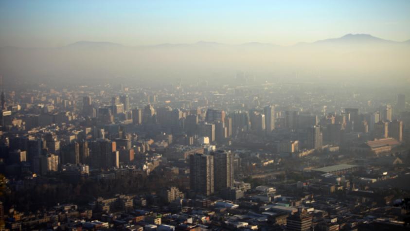Decretan alerta ambiental para este miércoles en Santiago
