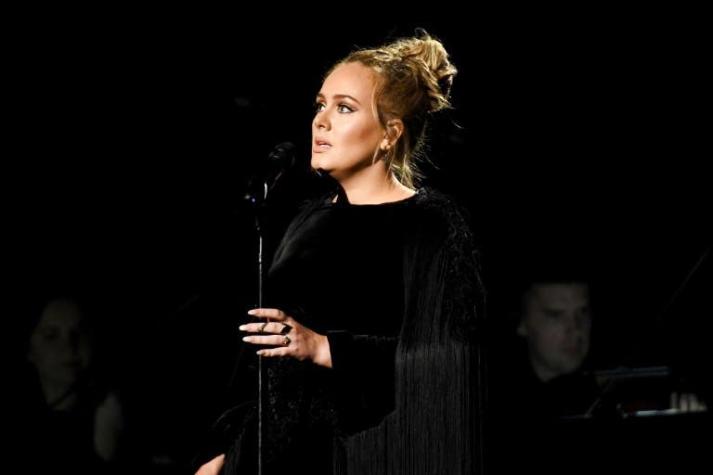 Adele anula dos conciertos en Londres por un problema en las cuerdas vocales