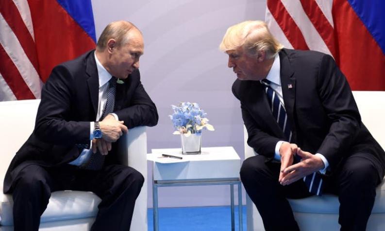 Putin le niega a Trump participación de Rusia en interferencia durante las elecciones