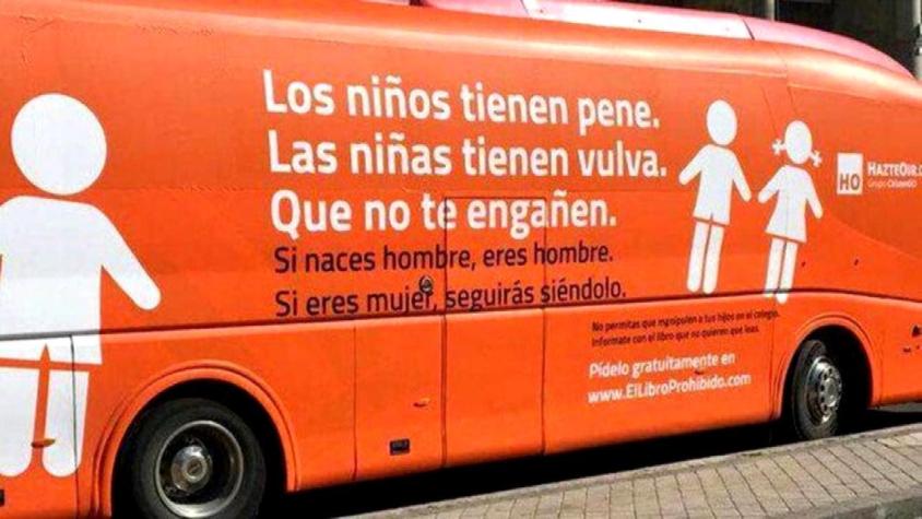 [VIDEO] La polémica que trae el "bus de la libertad" desde España