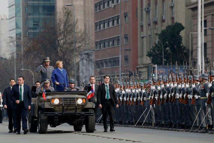Presidenta Bachelet encabezó la ceremonia de Juramento a la Bandera