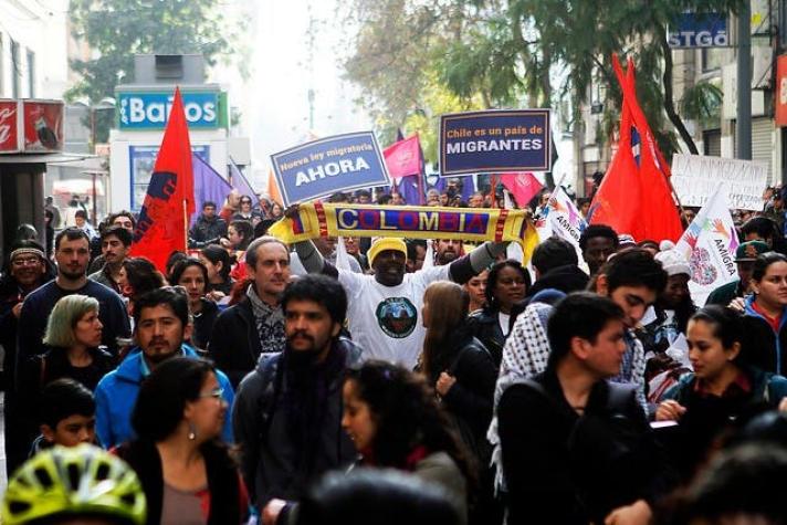 Inmigrantes marchan en contra de la discriminación  y el racismo en Chile