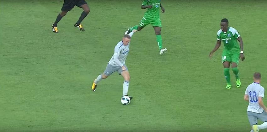[VIDEO] Wayne Rooney anota golazo tras su regreso a Everton