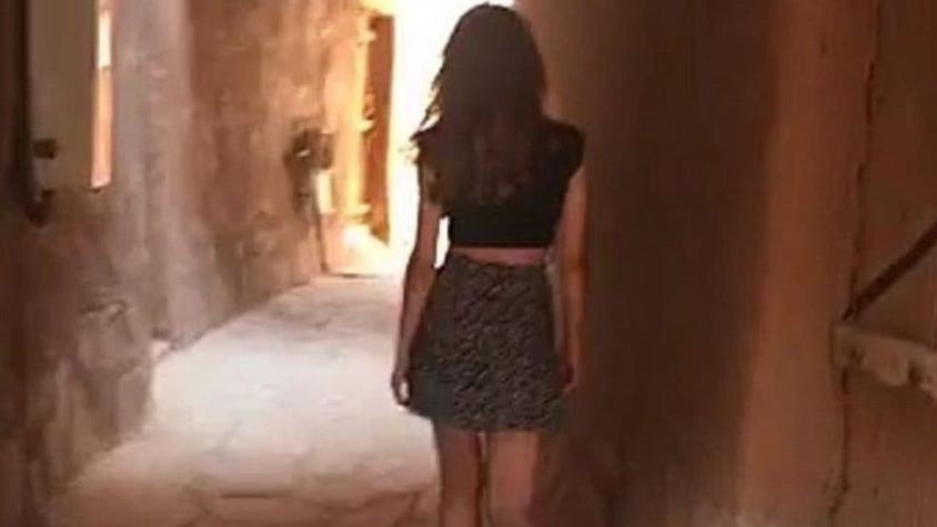El video de la modelo en minifalda que genera polémica en Arabia Saudita