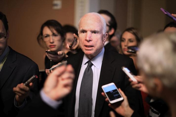Senador estadounidense John McCain es diagnosticado con cáncer cerebral