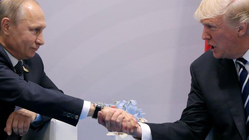 ¿Por qué Vladimir Putin y Donald Trump hablaron de adopción durante su reunión "secreta"?