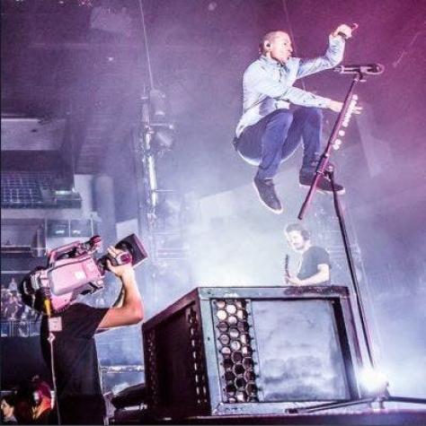 Blink-182 suspende sus conciertos tras suicidio de Chester Bennington