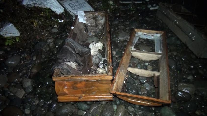 [VIDEO] Indignante situación vivida en cementerio de Curicó: botaron ataudes y lápidas al río
