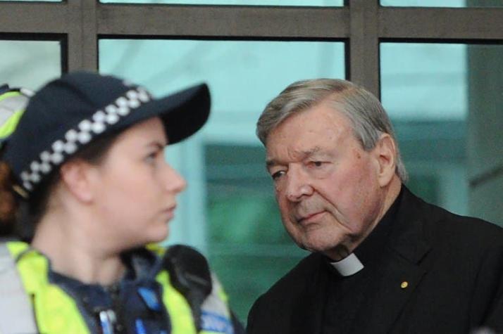 Cardenal Pell niega cargos de abusos sexuales en Australia