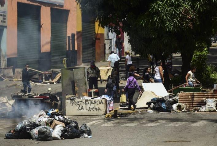 "Ataques y quema de máquinas" de votación antes de Constituyente de Maduro
