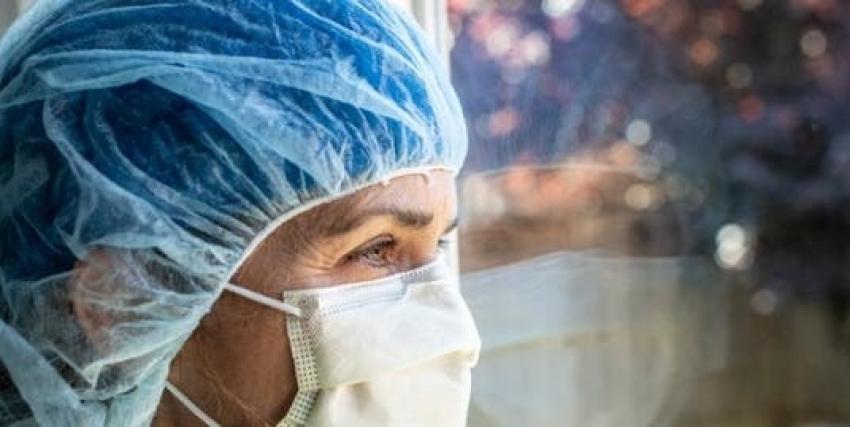 Santander dona 25 mil mascarillas al Hospital de Temuco