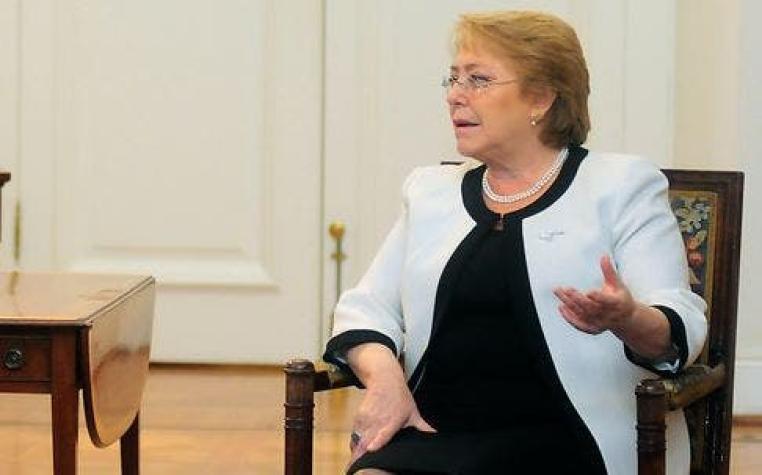 Bachelet por aborto: "Las mujeres recuperamos un derecho básico que nunca debimos perder"
