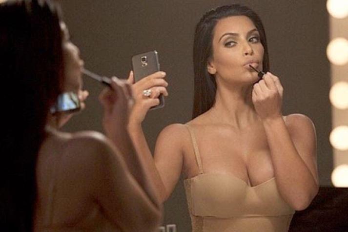 Selfies podrían costarle 100 Millones de dólares a Kim Kardashian