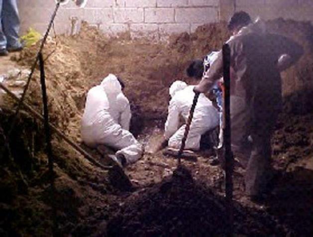 Encuentran fosa clandestina con 14 cadáveres en México