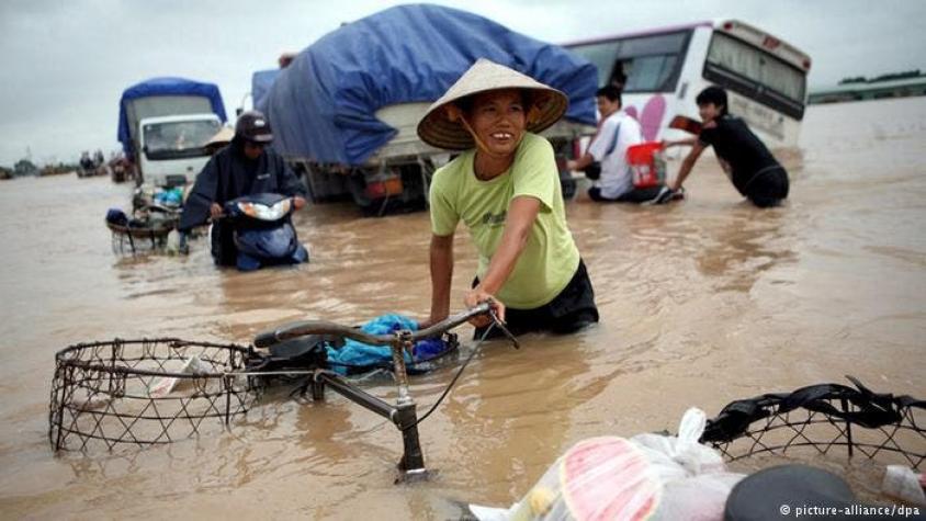 Al menos 56 muertos por inundaciones en el sudeste de Asia
