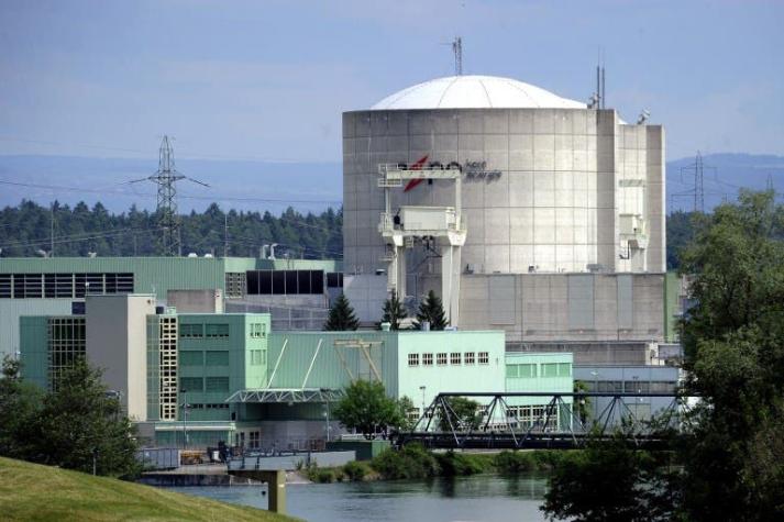 Suiza vuelve a poner en actividad la central nuclear más vieja del mundo