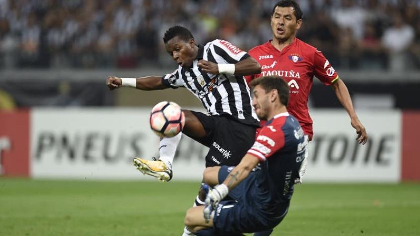 Raúl Olivares es figura en Wilstermann que elimina a Atlético Mineiro de la Libertadores