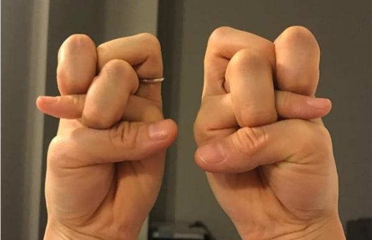 "Finger Knot": el nuevo desafío viral que se toma las redes sociales