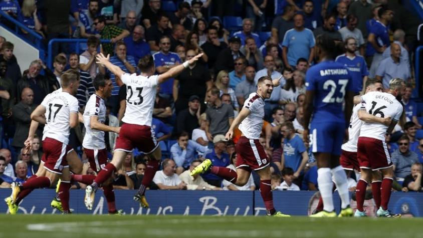 Chelsea inicia su defensa de la Premier League con sorpresiva derrota ante Burnley