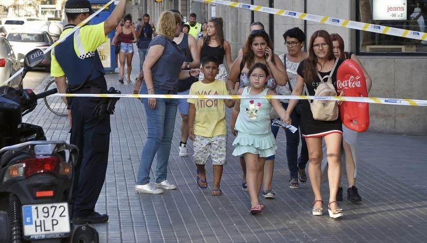 El deporte y la política se unen con mensajes de apoyo tras atentado en Barcelona