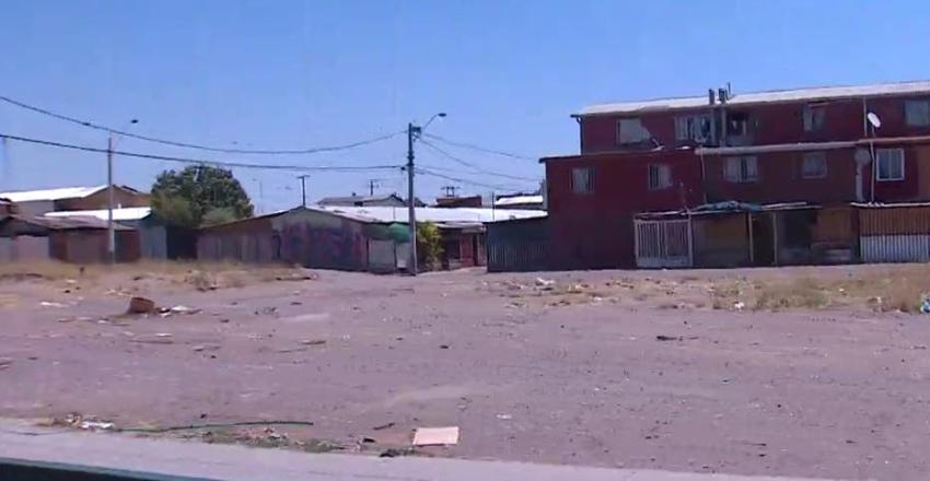 [VIDEO] Vecinos de La Pintana llevan 15 años esperando por un parque