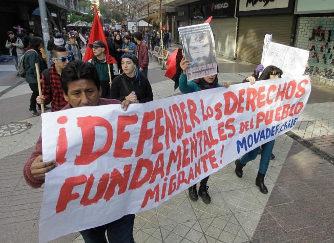 Bachelet firma este lunes nuevo proyecto de ley de migraciones en medio de presiones