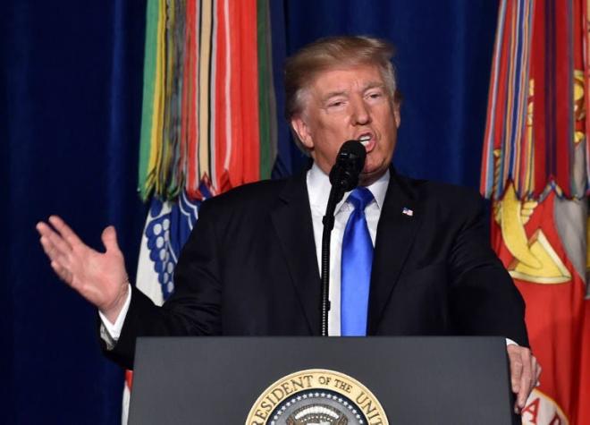 Trump asegura que Estados Unidos no se retirará de Afganistán