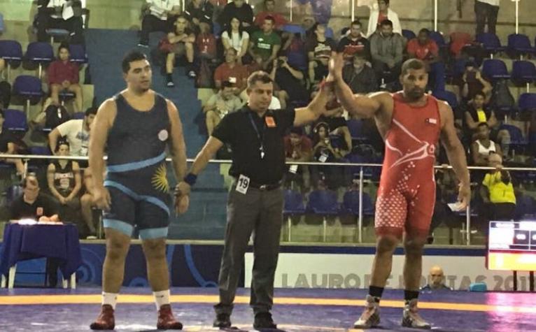 Chileno Yasmani Acosta logra medalla de bronce en Mundial de lucha grecorromana