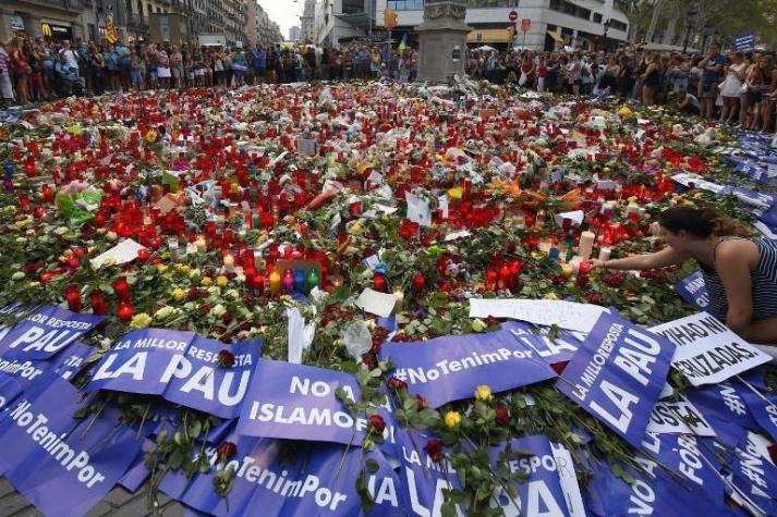 Aumentan a 16 los muertos por ataques en Barcelona