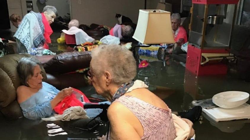 La imagen más viral hasta ahora de los efectos de la tormenta Harvey a su paso por Texas