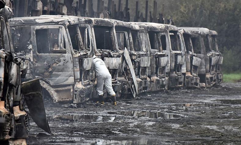 Weichan Auka Mapu se adjudica quema de camiones en Los Ríos y La Araucanía