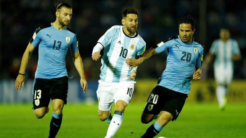 Argentina alcanza a Chile en las Clasificatorias tras empatar sin goles con Uruguay
