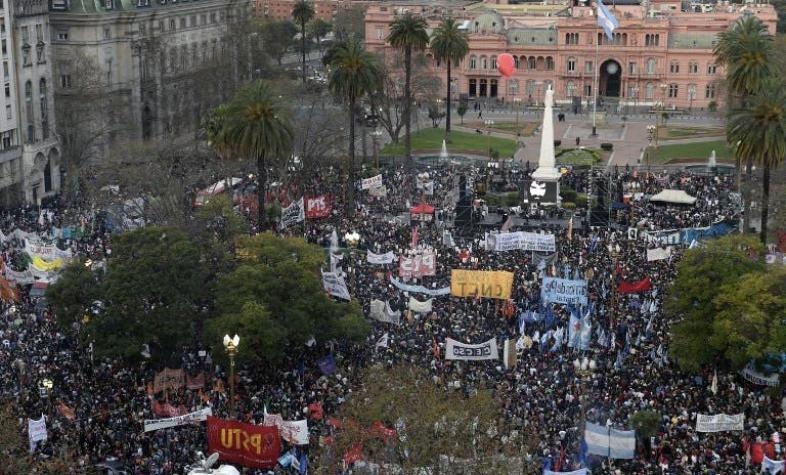 Multitudinaria manifestación en Argentina por el joven desaparecido Santiago Maldonado