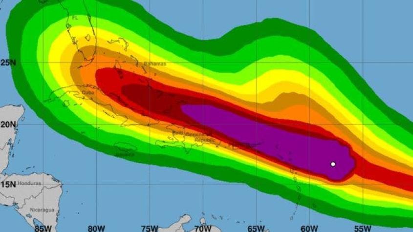 Por qué los huracanes como Irma se hacen mucho más fuertes sobre el agua que sobre la tierra