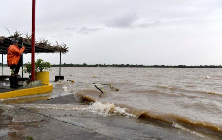 Katia impacta costa este de México tras sufrir poderoso sismo