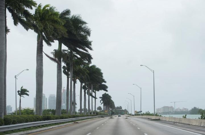 Huracán Irma baja a categoría 3