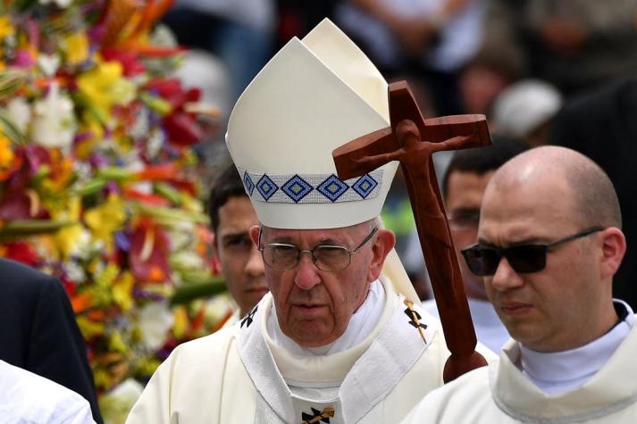 Papa pide a Iglesia dejar "comodidades" y promover la reconciliación