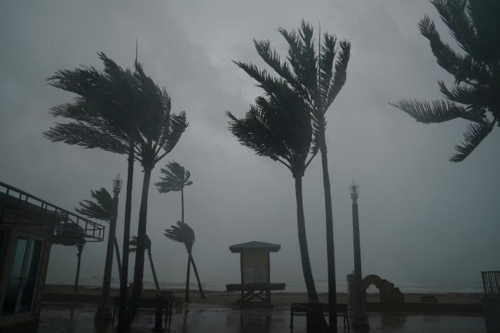 Huracán Irma baja a categoría 1 y se convertirá en tormenta tropical