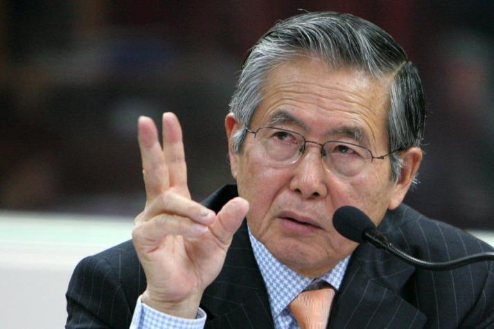 Ex presidente Fujimori vuelve a prisión tras superar problema cardiaco