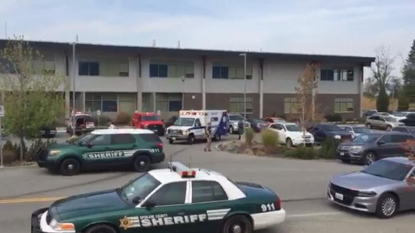 Tiroteo en escuela en Spokane, Washington, deja un muerto y varios heridos